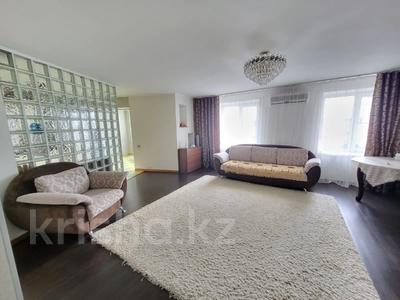 3-комнатная квартира, 97 м², 5/9 этаж, Сутюшева 21 за 40.5 млн 〒 в Петропавловске