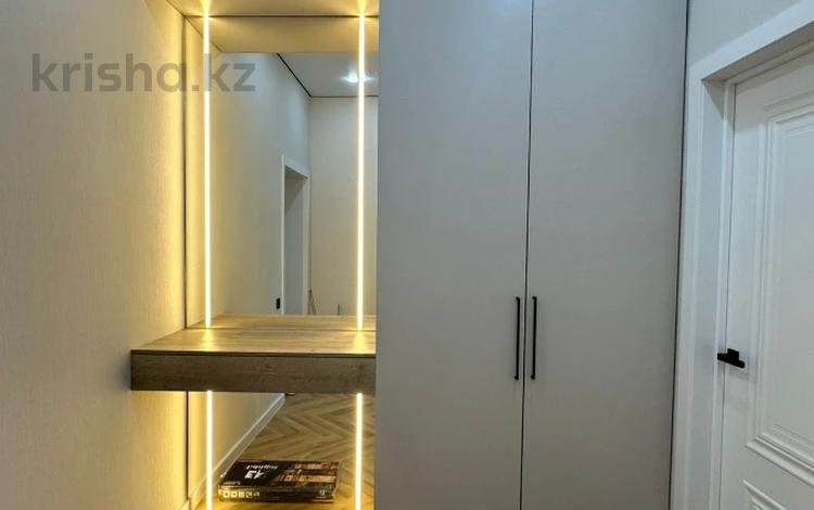 1-комнатная квартира · 50 м² · 3/9 этаж, мкр. Алтын орда за 28 млн ₸ в Актобе — фото 2