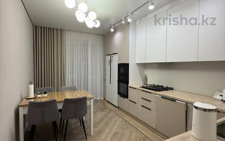 3-комнатная квартира · 85.4 м² · 8/9 этаж, Береке за 45 млн ₸ в Костанае — фото 2