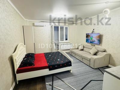1-комнатная квартира · 36 м² · 1/4 этаж, Ескалиева 149 — Рядом с рестораном Алма - ата за 3 000 ₸ в Уральске