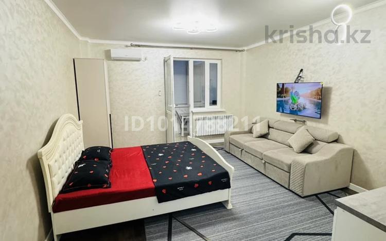 1-комнатная квартира · 36 м² · 1/4 этаж, Ескалиева 149 — Рядом с рестораном Алма - ата за 3 000 ₸ в Уральске — фото 2