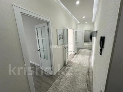 2-комнатная квартира · 68 м² · 9/12 этаж, Академика Жарбосынова за 54 млн 〒 в Атырау