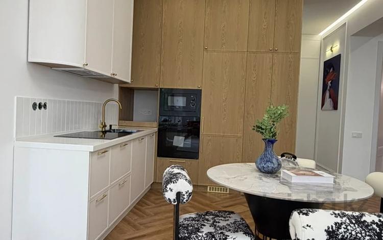 2-комнатная квартира · 57 м² · 5/10 этаж, Сагадат Нурмагамбетов 71 за 550 000 ₸ в Алматы, Медеуский р-н — фото 2
