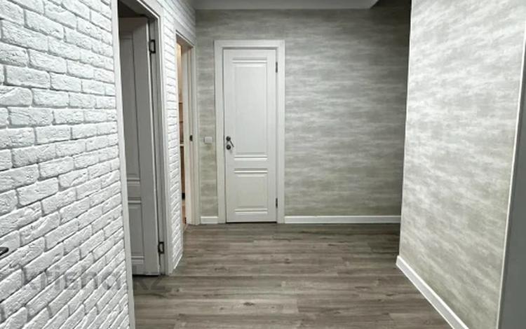 2-комнатная квартира · 61 м² · 1/7 этаж, мкр. Алтын орда за 25.5 млн ₸ в Актобе — фото 2