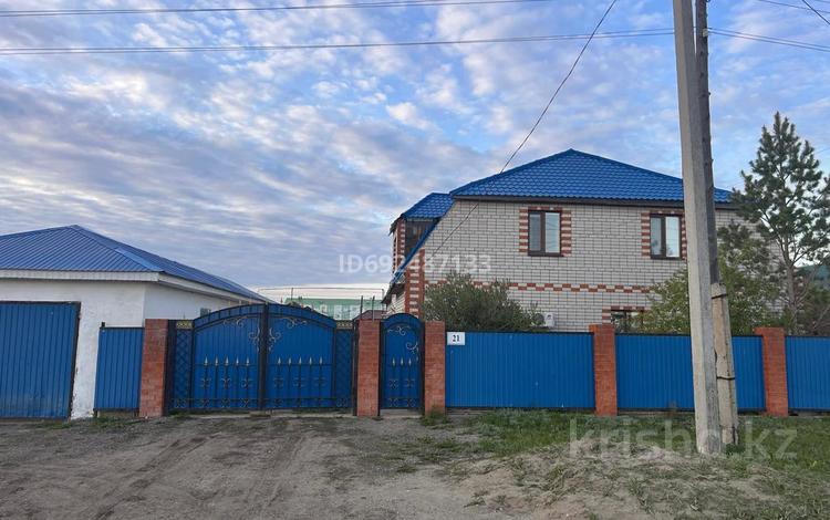 Отдельный дом · 6 комнат · 280 м² · 10 сот., Кеменгер 21 — П.К.Нокина (бывш. Опытная станция) за 33 млн ₸ в Актобе — фото 17