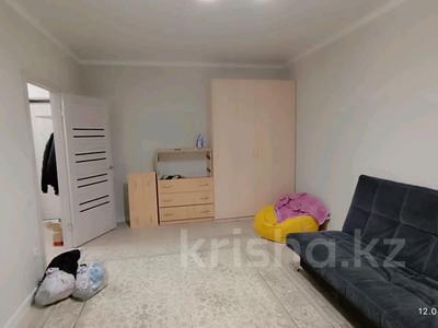 1-комнатная квартира, 37 м², 3/9 этаж помесячно, А.Бөлекпаева 22 стр за 140 000 〒 в Астане, Алматы р-н