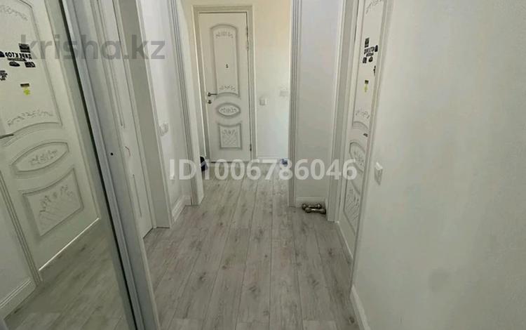 3-комнатная квартира · 70 м² · 5/5 этаж, Сары Арка 4 за 20 млн 〒 в Жезказгане — фото 2