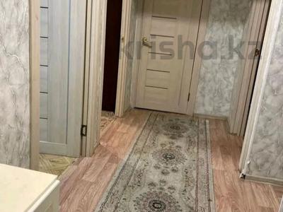 3-комнатная квартира · 78 м² · 2 этаж, 27-й мкр 31 — ТЦ Байтерек, напротив 16, 19- мкр. за 1 500 〒 в Актау