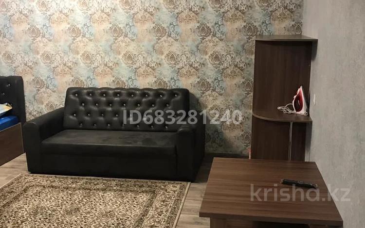 1-бөлмелі пәтер · 45 м² · 2/4 қабат, Толеби 61 — Напротив гост Жамбыл, бағасы: 12 000 〒 в Таразе — фото 2