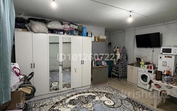 1-бөлмелі пәтер · 22 м² · 1/6 қабат, мкр Кокжиек 51 — 51 дом, возле базарчика, бағасы: 7 млн ₸ в Алматы, Жетысуский р-н — фото 2