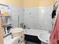 2-комнатная квартира · 52.7 м² · 6/9 этаж, Жилой массив Нурсат, синие дома дом 40, квартира 114 — Рядом с акиматом шымкента, пересечение улиц Назарбаева и Шаяхметова за 20 млн ₸ в Шымкенте, Каратауский р-н — фото 6