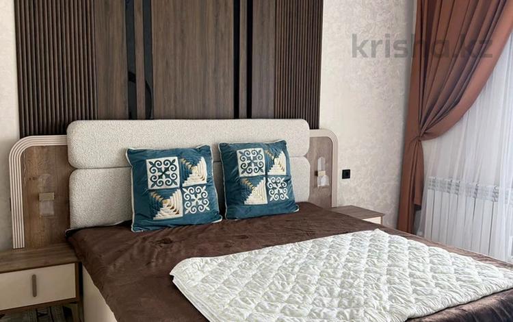 2-бөлмелі пәтер · 80 м² · 13/16 қабат, 189 квартал уч 188/1, бағасы: 300 000 ₸ в Шымкенте, Абайский р-н — фото 2
