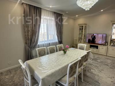3-комнатная квартира · 113 м² · 8/10 этаж, мкр. Алтын орда, молдагуловой — Альтаир за 48 млн ₸ в Актобе