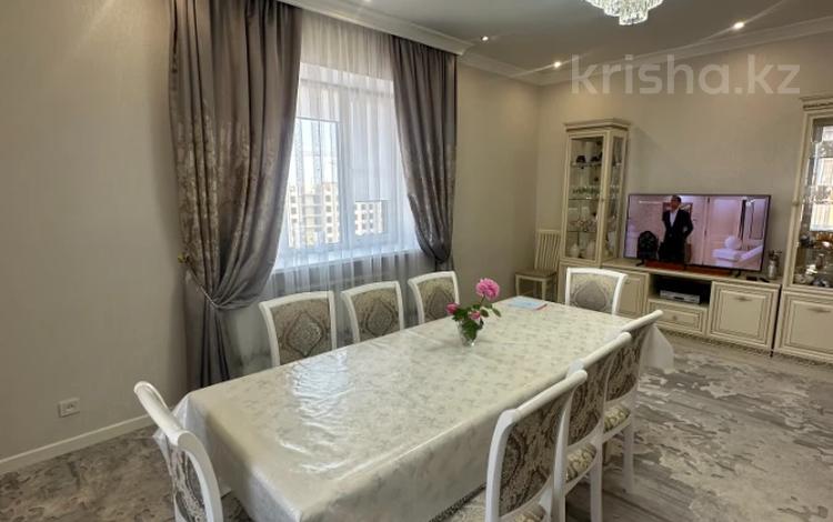 3-комнатная квартира · 113 м² · 8/10 этаж, мкр. Алтын орда, молдагуловой — Альтаир за 48 млн ₸ в Актобе — фото 5