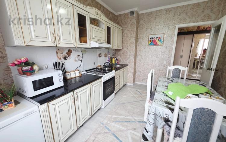2-бөлмелі пәтер · 65 м² · 4/6 қабат, Көкжиек ш/а., бағасы: 32.5 млн ₸ в Алматы, Жетысуский р-н — фото 2