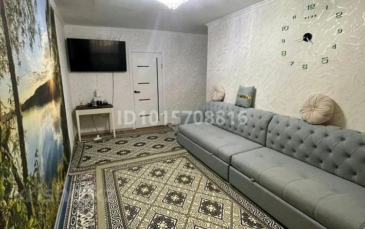 3-комнатная квартира · 65 м² · 1/5 этаж, Дружба народов 4/1 за 15 млн ₸ в Приозёрске — фото 2