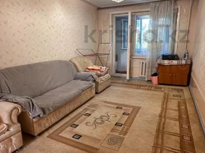 2-бөлмелі пәтер · 45 м² · 3/5 қабат, Самал ш/а., бағасы: 13.5 млн ₸ в Таразе, мкр Самал