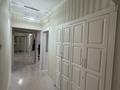 4-бөлмелі пәтер · 100 м² · 4/5 қабат, 27-й мкр 28, бағасы: 30 млн ₸ в Актау