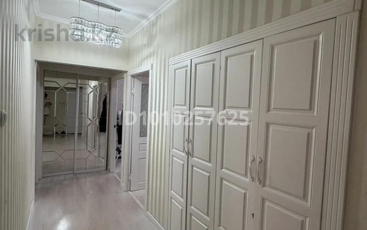 4-бөлмелі пәтер · 100 м² · 4/5 қабат, 27-й мкр 28, бағасы: 30 млн ₸ в Актау — фото 2