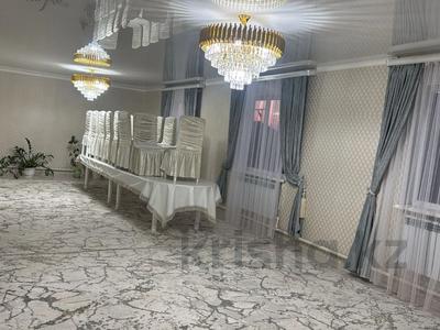 Жеке үй · 4 бөлме · 202 м² · 10 жүзд., Кеңес Нокин ауылы 33, бағасы: 25.5 млн ₸ в Актюбинской обл., пос Кенеса Нокина