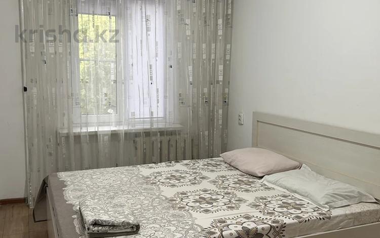 3-комнатная квартира · 68 м² · 3/4 этаж, Уалиханова за 16 000 〒 в Алматы, Алмалинский р-н — фото 2