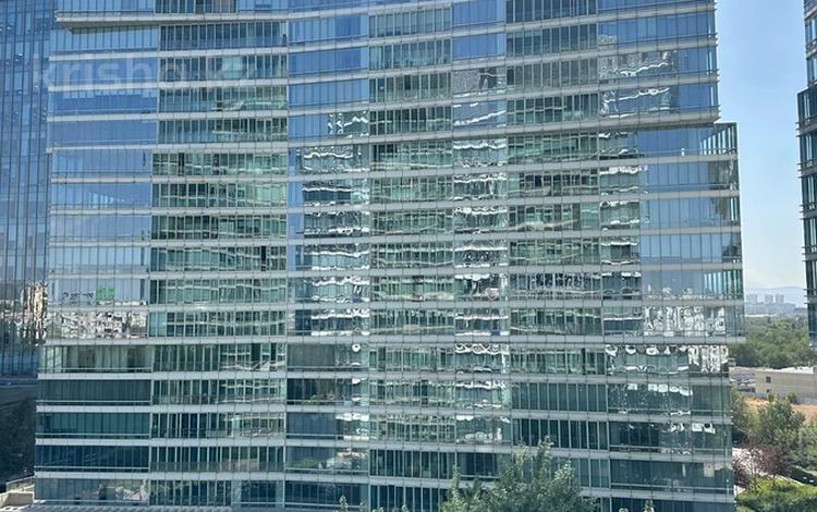 3-комнатная квартира · 125 м² · 9/22 этаж, Аль-Фараби 77/2 за 232 млн ₸ в Алматы, Бостандыкский р-н — фото 2