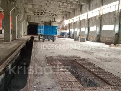 Аренда промбаз и заводов в Восточно-Казахстанской обл.: Промбаза · 3.8 га, Объездное шоссе 9/6 за 1 млн 〒 Промбаза · 3.8 га, Объездное шоссе 9/6 за 1 млн 〒 в Усть-Каменогорске, Ульбинский