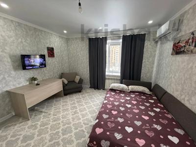 1-комнатная квартира · 52 м² · 6/9 этаж, мкр. Алтын орда 9 б — Алия молдагулова за 10 000 ₸ в Актобе