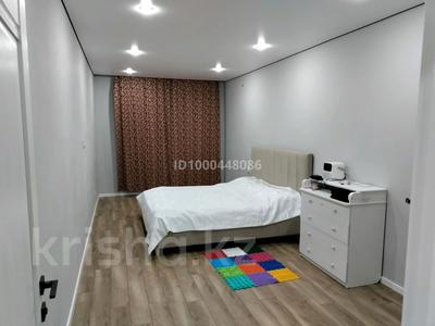 2-бөлмелі пәтер · 63.2 м² · 1/3 қабат, Копбергенова 50/2, бағасы: 21 млн ₸ в Уральске