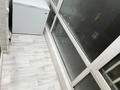 3-комнатная квартира · 80 м² · 10/10 этаж, микрорайон Байкена Ашимова за 43 млн ₸ в Караганде, Казыбек би р-н — фото 14