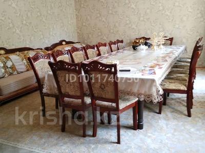 Отдельный дом · 5 комнат · 250 м² · 10 сот., Б.Майлин тұйық көше 4 — Казтрансгаз, Акзере за 21 млн ₸ в Туркестане