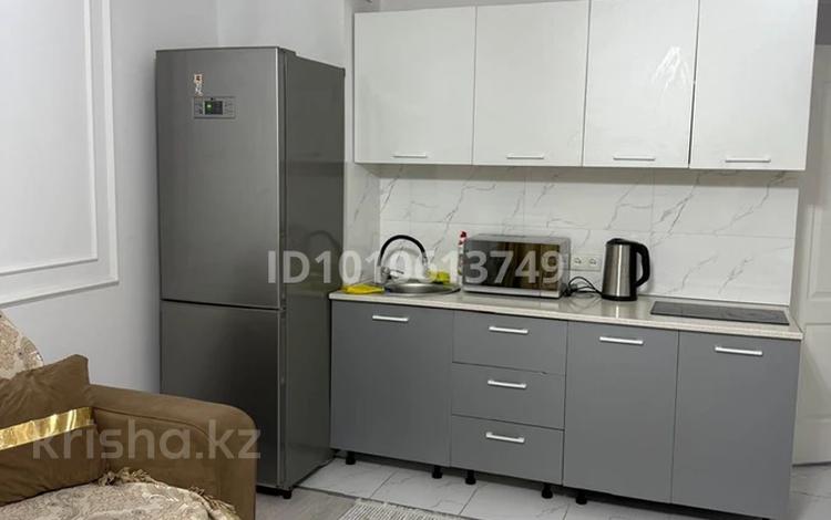 1-комнатная квартира · 32 м² · 3/12 этаж, мкр Аккент 97 за 2 000 ₸ в Алматы, Алатауский р-н — фото 2