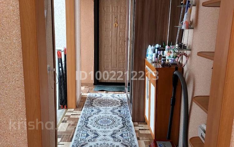 3-комнатная квартира · 70 м² · 8/9 этаж, Металлургов 26 за 20 млн 〒 в Темиртау — фото 2