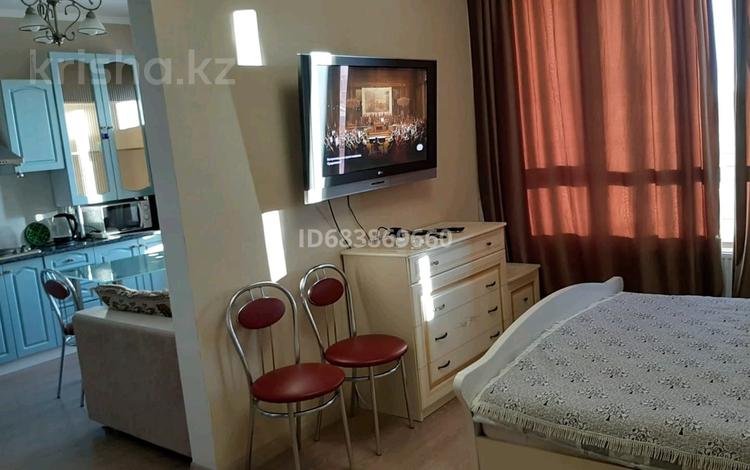 1-бөлмелі пәтер · 45 м² · 17/22 қабат, Бектурова 4/6, бағасы: 10 000 ₸ в Астане — фото 7