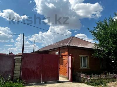 Отдельный дом · 4 комнаты · 120 м² · 4.5 сот., Нажимеденова 147 — Султан-Бейбарыс за 33 млн 〒 в Атырау