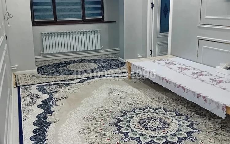 2-комнатная квартира · 45 м² · 4/5 этаж, Туркестанская за 230 000 ₸ в Шымкенте, Аль-Фарабийский р-н — фото 2
