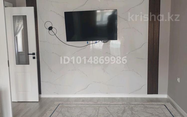 2-комнатная квартира · 60 м² · 4/5 этаж, Мкр.Левый берег 6 — Садик Ханшайым ана за 200 000 ₸ в  — фото 2