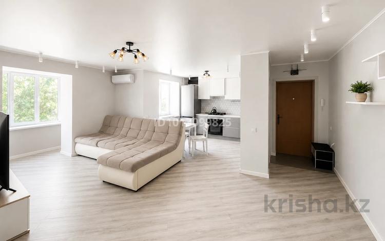 3-комнатная квартира · 63 м² · 5/9 этаж, назарбаева 240/1 за 26 млн ₸ в Уральске — фото 2