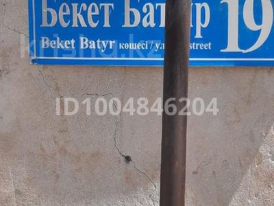 Отдельный дом · 7 комнат · 350 м² · 10 сот., Бекет батыр 19 — Мырзакен мектебі за 30 млн ₸ в Мырзакенте