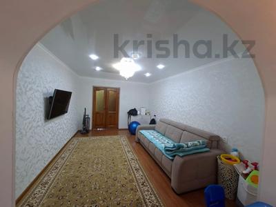 3-комнатная квартира · 58.2 м² · 3/5 этаж, мкр Михайловка , Крылова 38 за 30 млн ₸ в Караганде, Казыбек би р-н