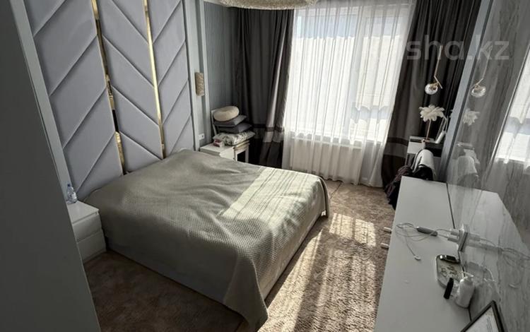 2-комнатная квартира · 70 м² · 9/12 этаж, Абая 165/1 за 79 млн ₸ в Алматы, Алмалинский р-н — фото 2
