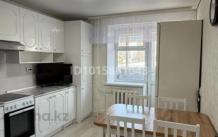 1-комнатная квартира · 36 м² · 3/10 этаж, Улица Шаймерден Косшыгулул 17 за 21 млн ₸ в Астане, Сарыарка р-н — фото 2