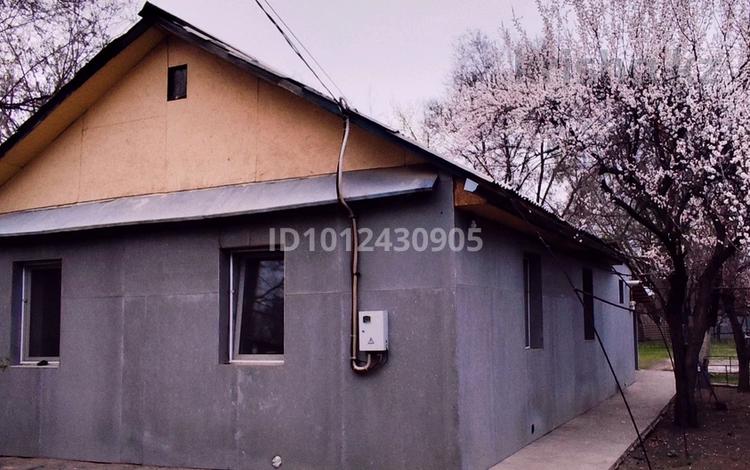 Отдельный дом · 4 комнаты · 80 м² · 9 сот., мкр Кемел (Первомайское) 141 — 139А за 40 млн ₸ в Алматы, Жетысуский р-н — фото 2