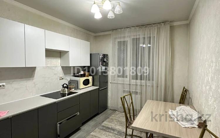 1-бөлмелі пәтер · 35 м² · 8/9 қабат, Шұғыла ш/а. 590/2 — Жуалы, бағасы: 200 000 ₸ в Алматы, Наурызбайский р-н — фото 2