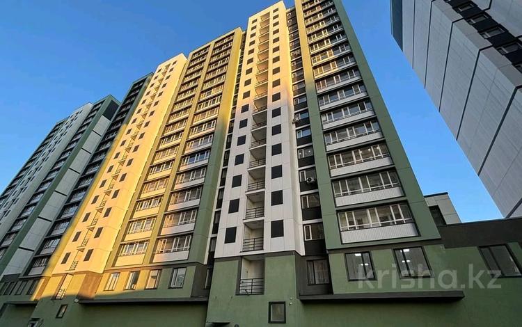 3-комнатная квартира · 80 м² · 3/16 этаж, Тауелсиздик 34/2 за 53 млн ₸ в Астане, Алматы р-н — фото 2