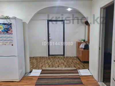 Отдельный дом · 3 комнаты · 81.5 м² · 10 сот., Кенесары 25 за 19 млн ₸ в Бишкуле (Бесколь)