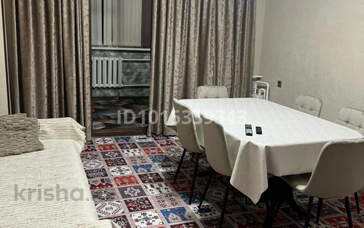 4-комнатная квартира · 105 м² · 5/5 этаж, мкр Нурсат 79 — 80 школа, Мадлен за 300 000 ₸ в Шымкенте, Каратауский р-н — фото 2