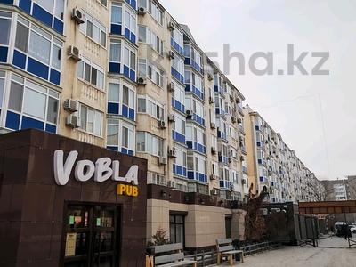 Офисы, магазины и бутики, общепит, салоны красоты, бани, гостиницы и зоны отдыха, медцентры и аптеки, образование · 500 м² за 188 млн 〒 в Атырау