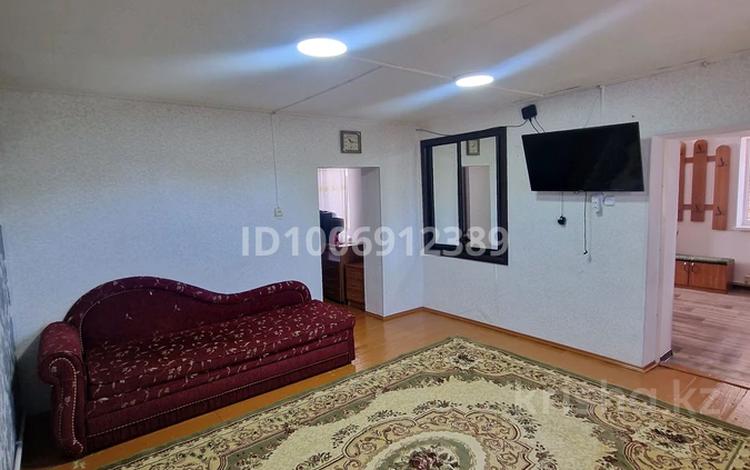 Отдельный дом · 2 комнаты · 50 м², Аль-Фараби — Городская баня за 150 000 〒 в Аксае — фото 2