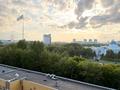 2-комнатная квартира · 80 м² · 7/16 этаж, Кабанбай батыра 2/5 за 300 000 ₸ в Астане, Есильский р-н — фото 9